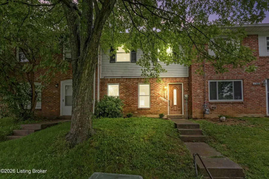 6743 Vandre Ave, Louisville, KY 40228 - #2