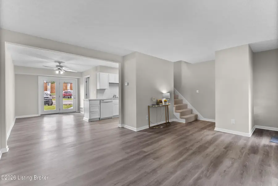 6743 Vandre Ave, Louisville, KY 40228 - #3