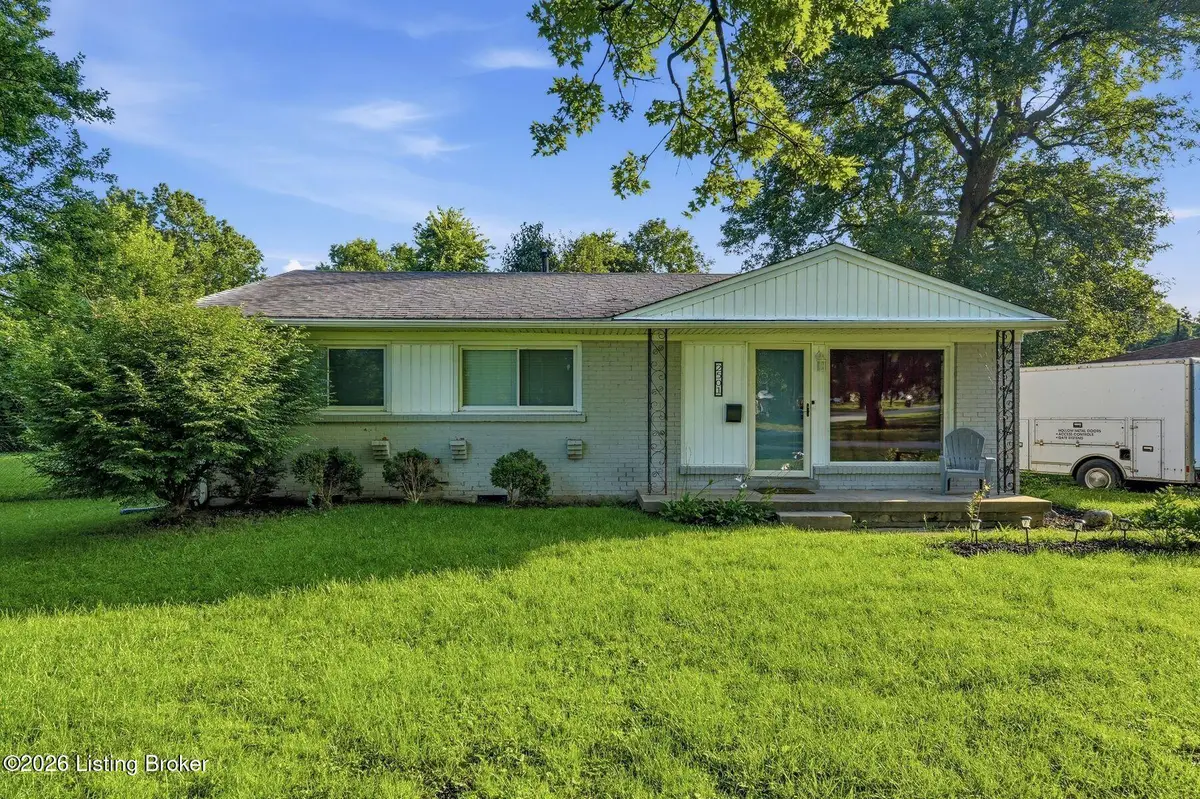 2501 Wyckford Way, Louisville, KY 40218 - #1