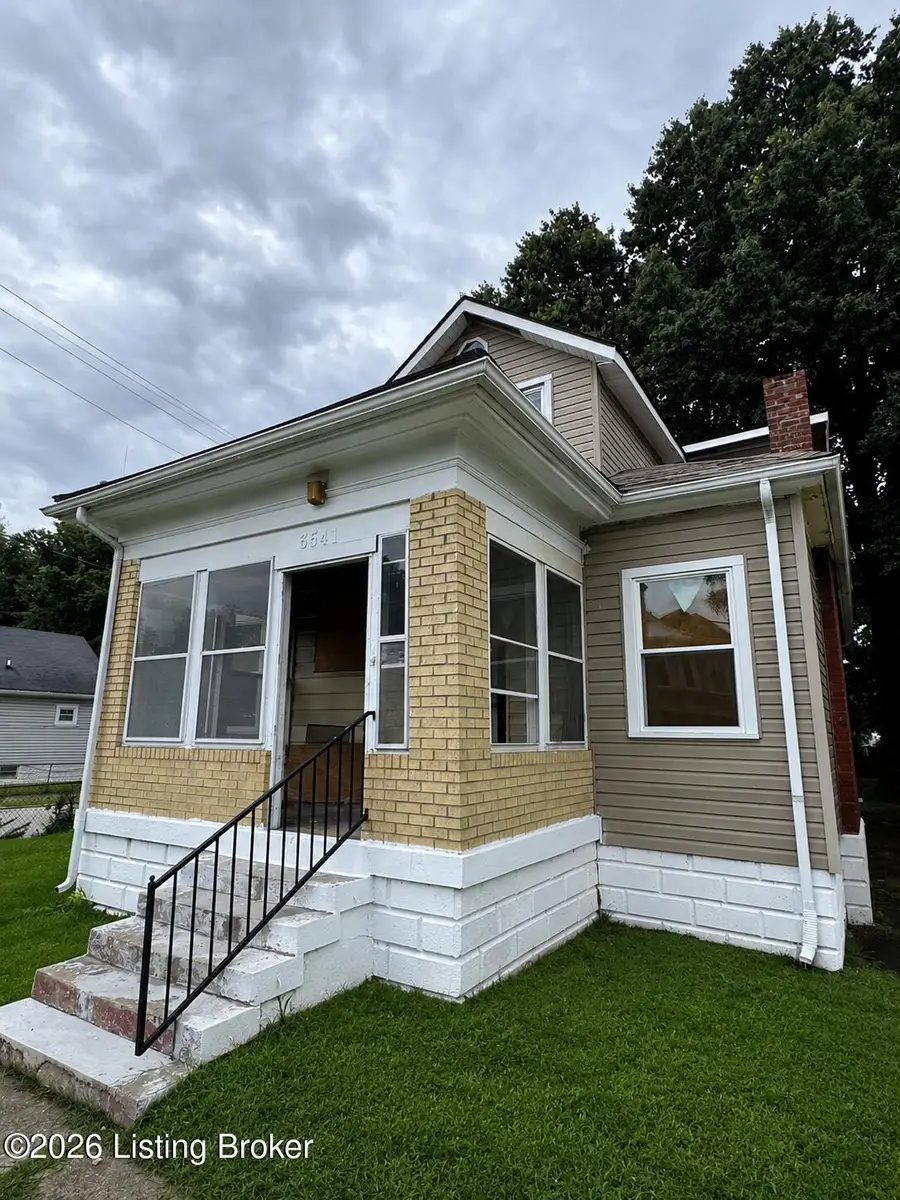 3541 River Park Dr, Louisville, KY 40211 - #2