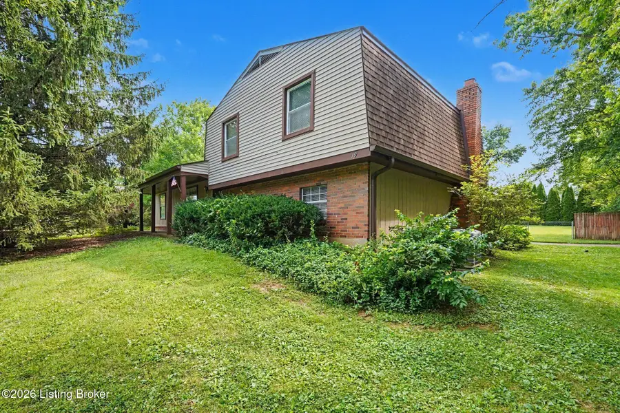 8819 Ash Ave, Pewee Valley, KY 40056 - #2