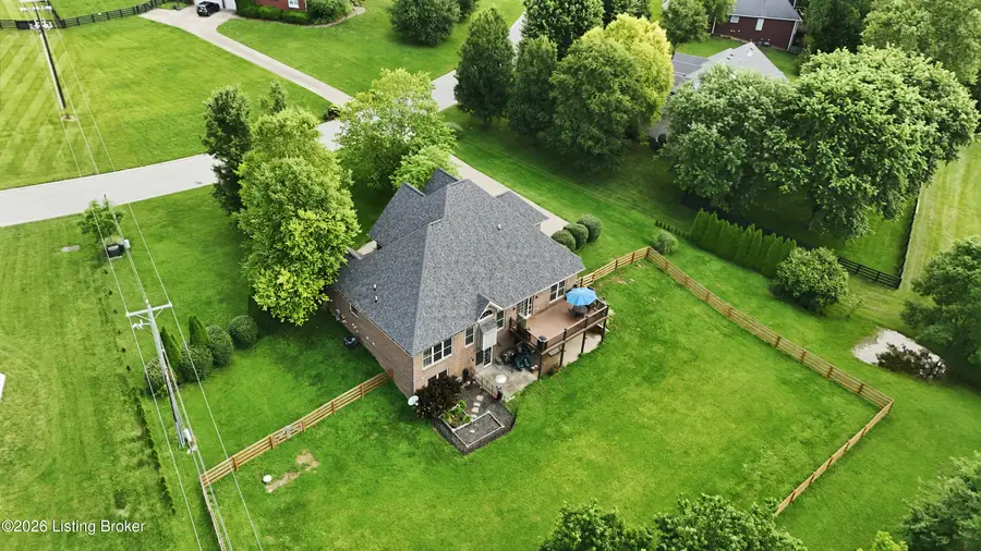 3904 Ballard Woods Dr, Smithfield, KY 40068 - #3