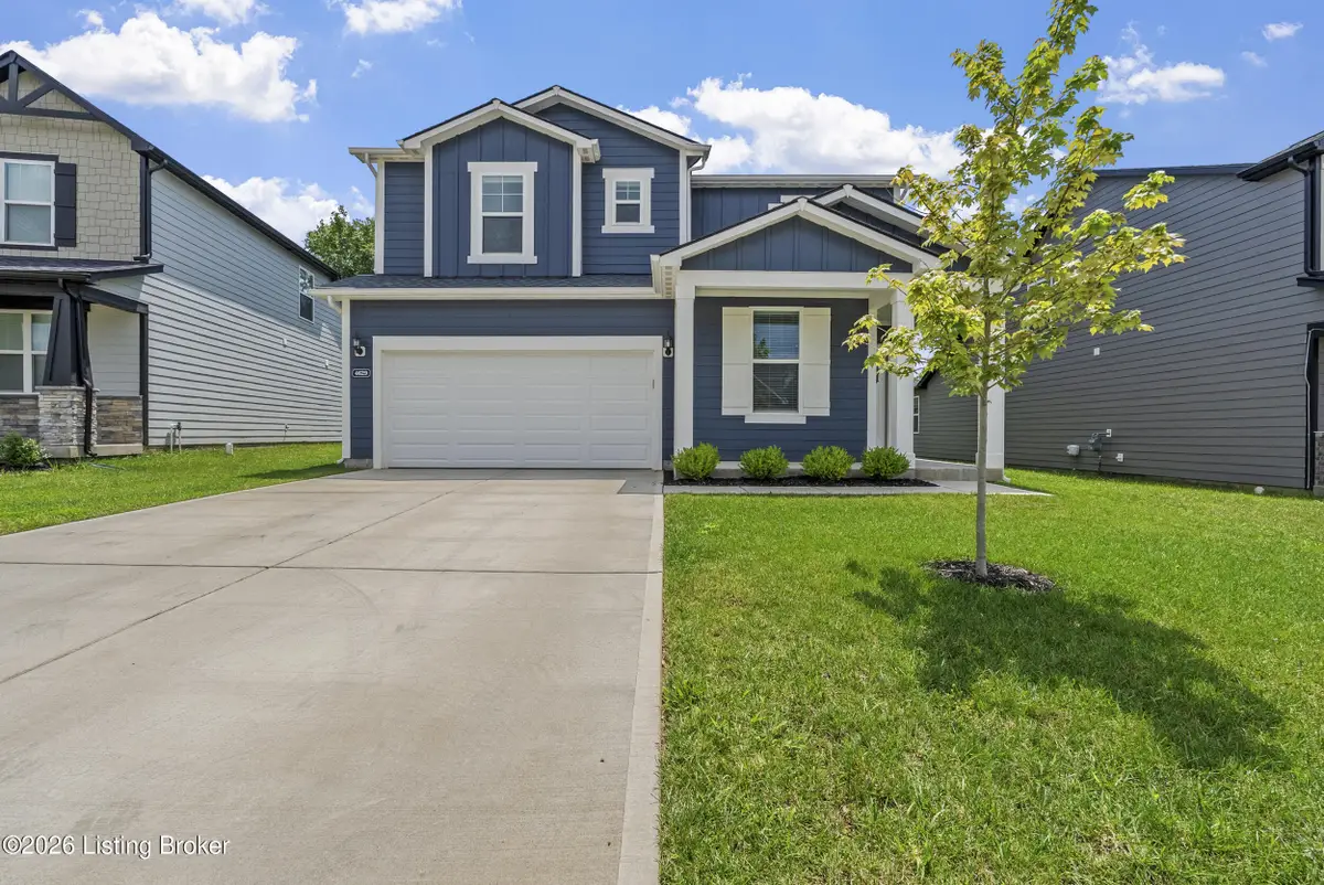 4629 Golden Eagle Dr, Louisville, KY 40245 - #1
