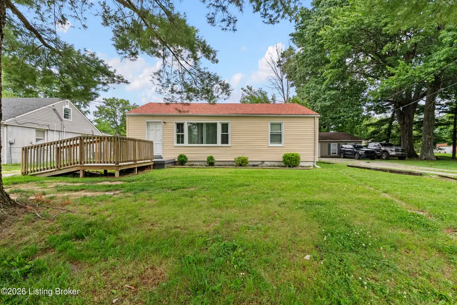 1263 Forest Dr, Louisville, KY 40219 - #2