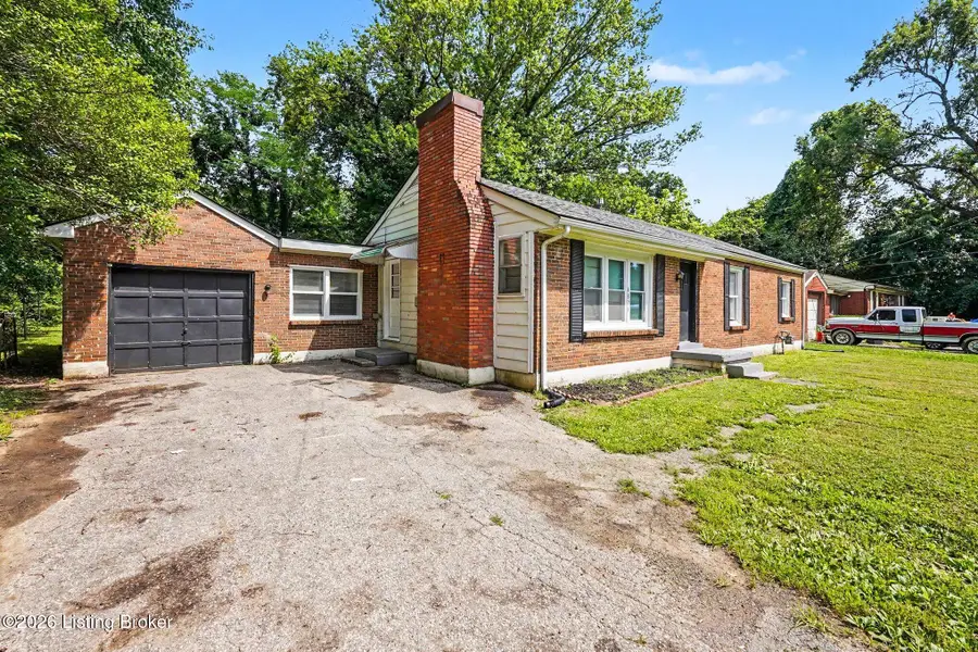 4821 Beech Dr, Louisville, KY 40216 - #2