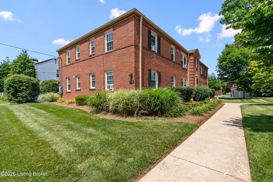 2639 Landor Ave #UNIT 3C, Louisville, KY 40205 - #2