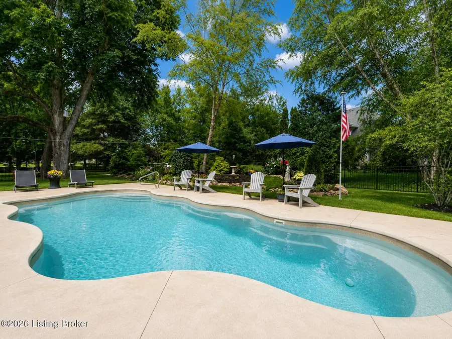 4803 Albrecht Ct, Louisville, KY 40241 - #2