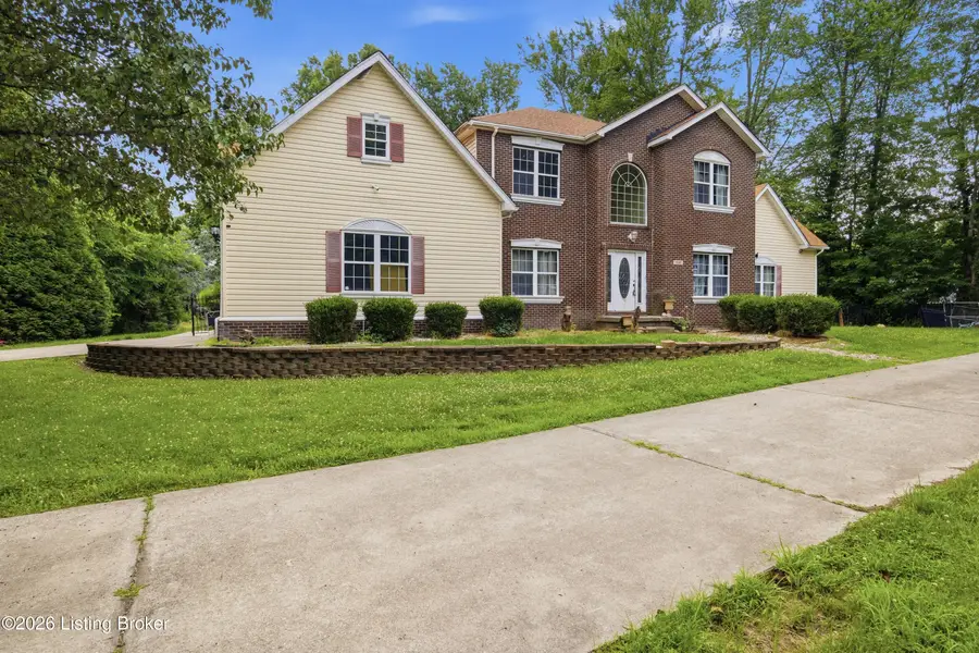 1237 Bates Ave, Louisville, KY 40219 - #2
