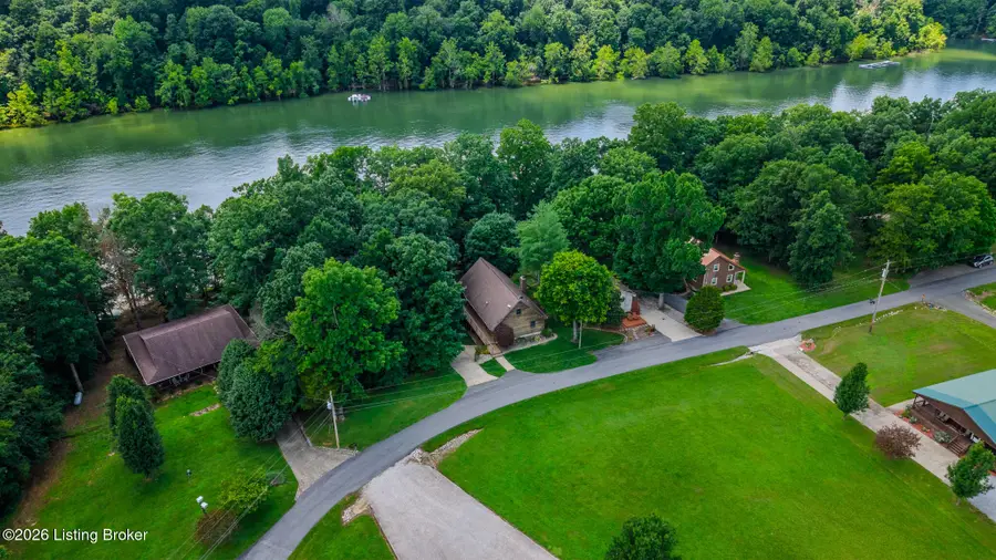 860 Spring Shores Ln, Falls Of Rough, KY 40119 - #3