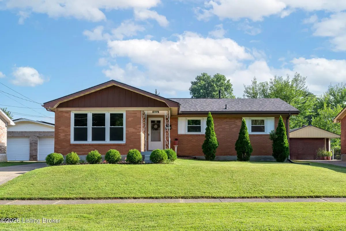 6207 Perma Dr, Louisville, KY 40218 - #1