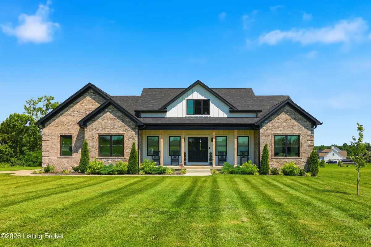 449 South Stallard Dr, Shelbyville, KY 40065 - #1