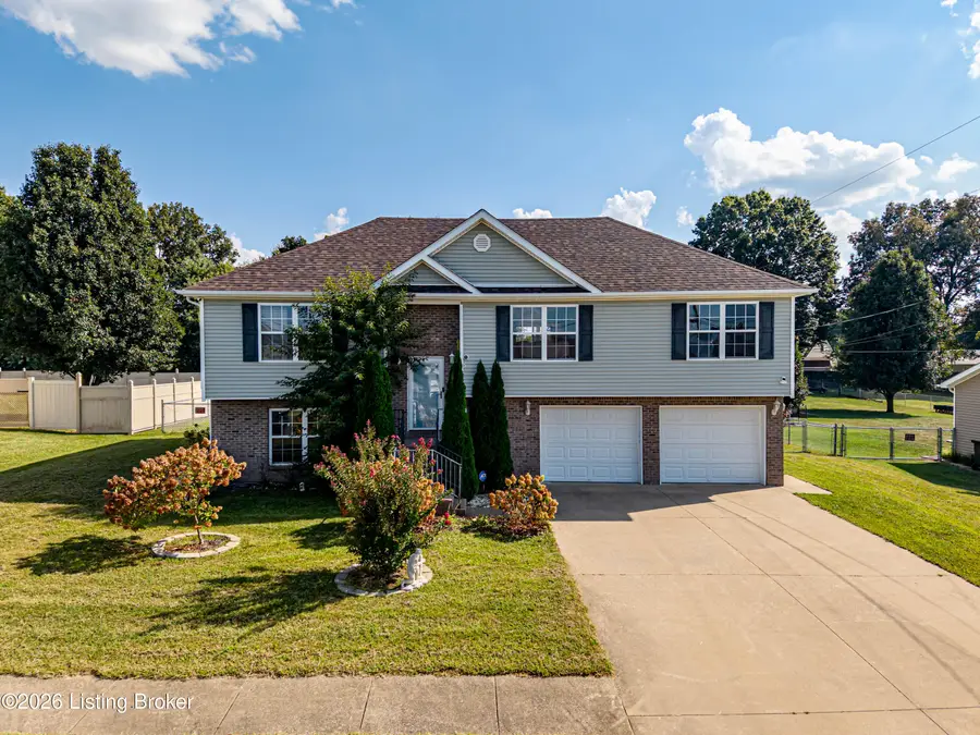 112 Seth Ct, Radcliff, KY 40160 - #2