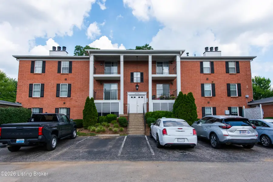 1403 Donard Park Ave #1403, Louisville, KY 40218 - #3