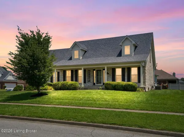 6108 Top Hat Ct, Louisville, KY 40258