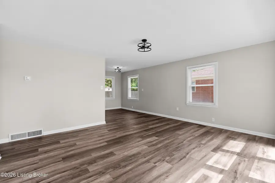 9414 Janna Dr, Louisville, KY 40272 - #3