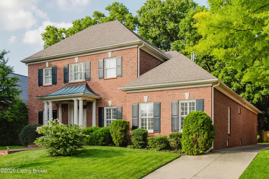 215 Coralberry Rd, Louisville, KY 40207 - #2