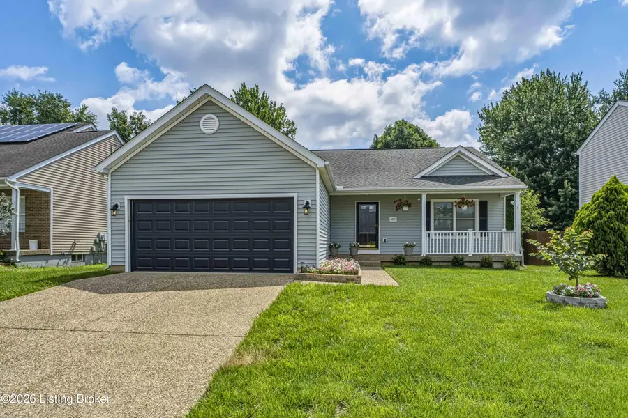 4517 Fallen Apple Ln, Louisville, KY 40218 - #3