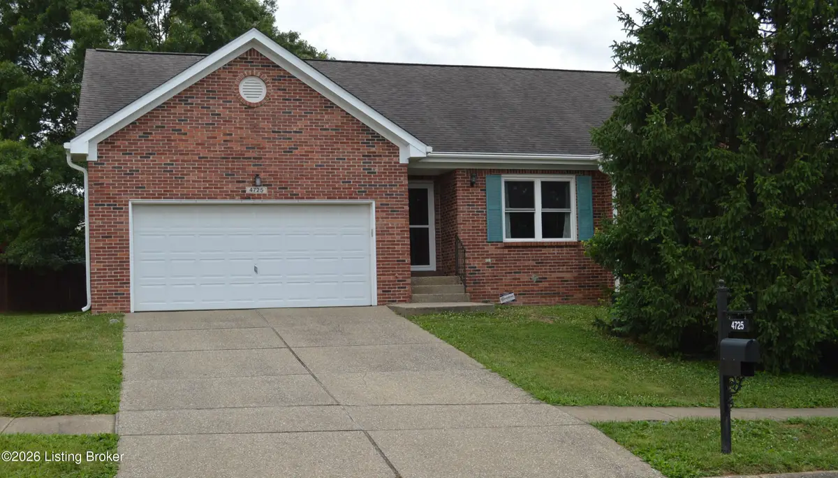 4725 Wooded Oak Cir, Louisville, KY 40245 - #1