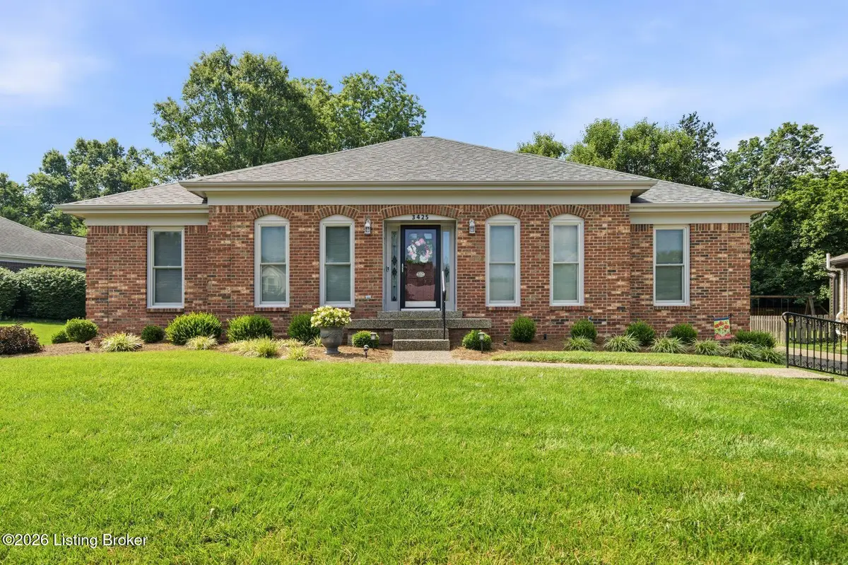 3425 Westwood Farms Dr, Louisville, KY 40220 - #1
