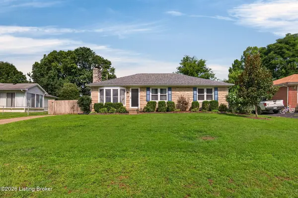 9914 Prairie Dr, Louisville, KY 40272