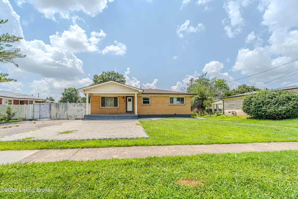 6102 W Pages Ln, Louisville, KY 40258 - #1