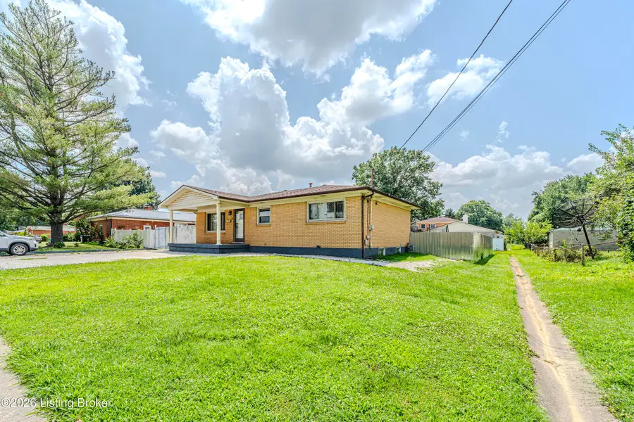 6102 W Pages Ln, Louisville, KY 40258 - #2
