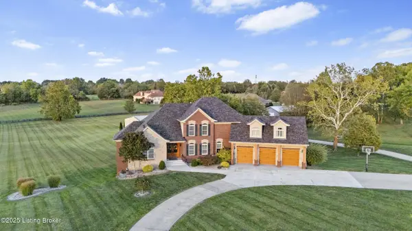 10240 Saddle Pointe Dr, Louisville, KY 40291
