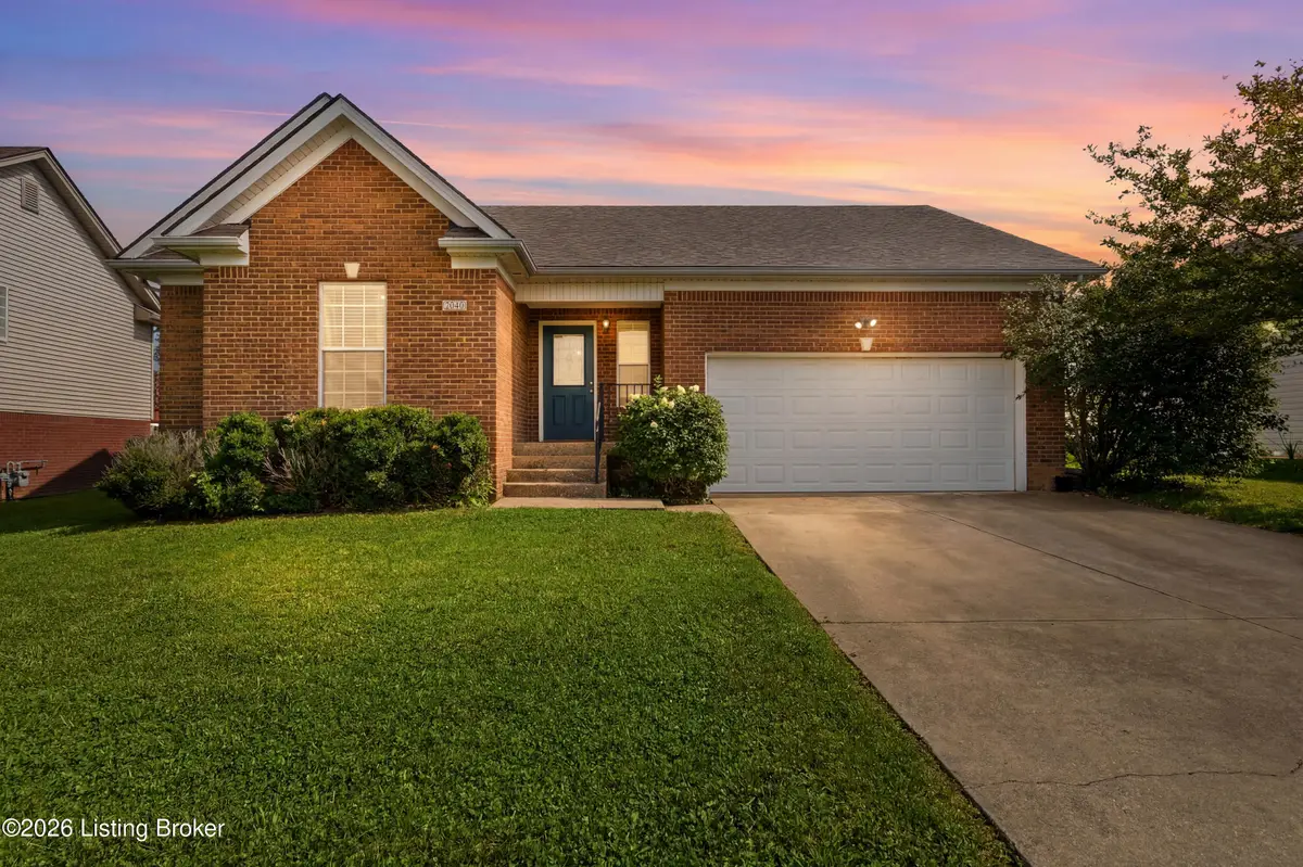 2040 Osprey Ave, Shelbyville, KY 40065 - #1