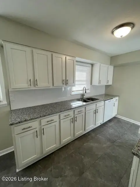 2306 Youngland Ave, Louisville, KY 40216 - #3
