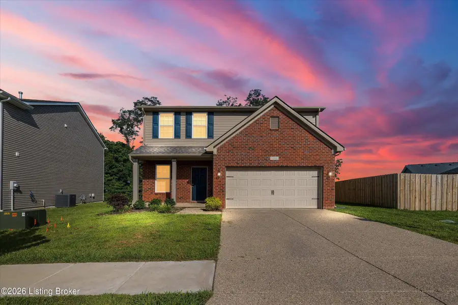 8102 Gateway Run Rd, Louisville, KY 40229 - #3