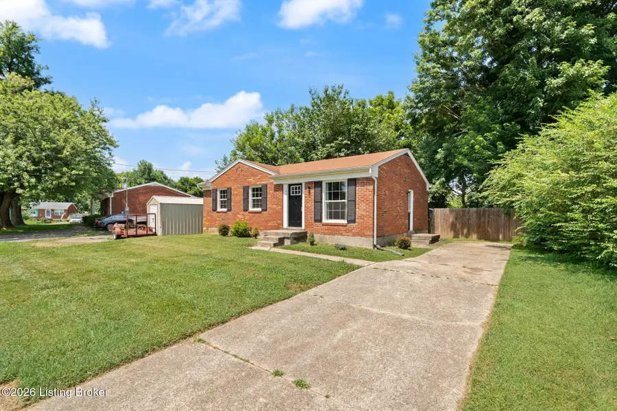 186 Keebler Dr, Louisville, KY 40229 - #3