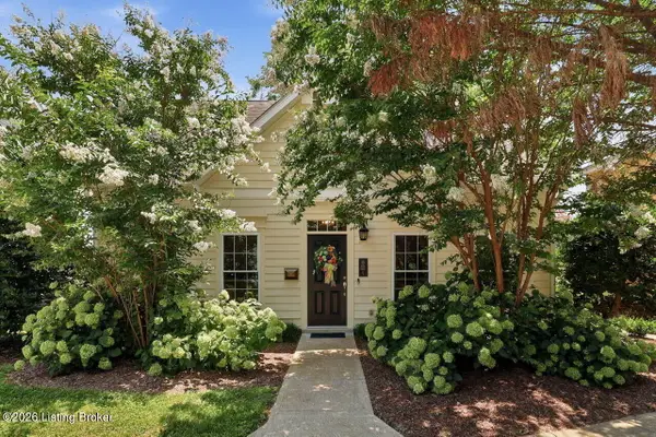 206 E Maidens Alley #5, Bardstown, KY 40004
