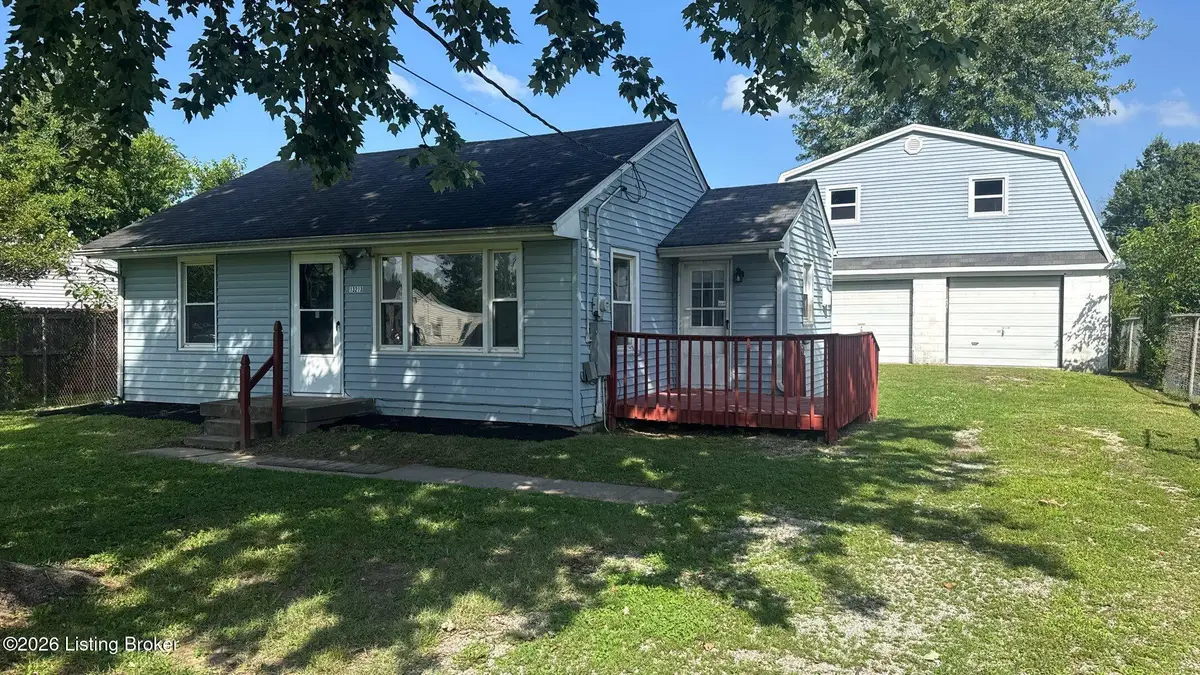 13213 Ashlawn Dr, Louisville, KY 40272 - #1