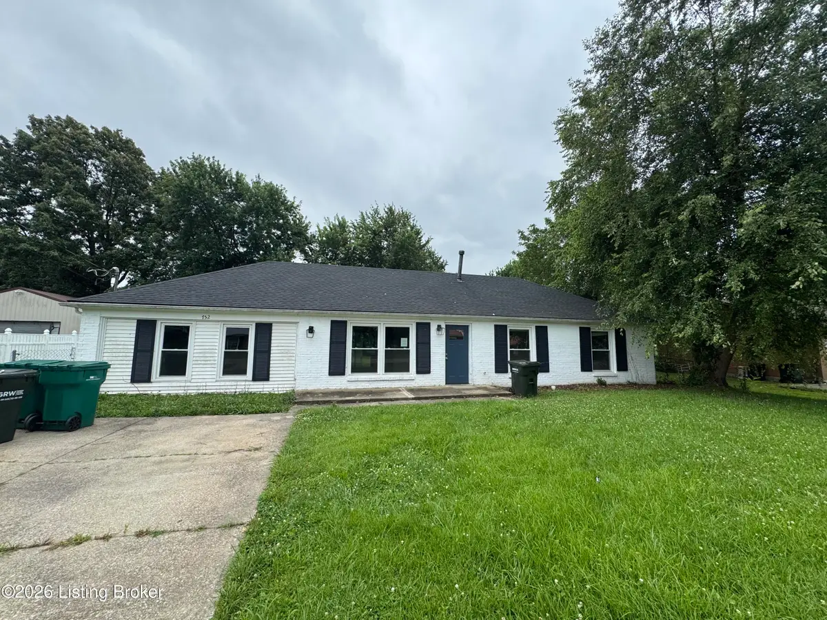 752 Pearman Ave, Radcliff, KY 40160 - #1