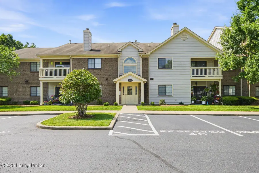8510 Ambrosse Ln #207, Louisville, KY 40299 - #2