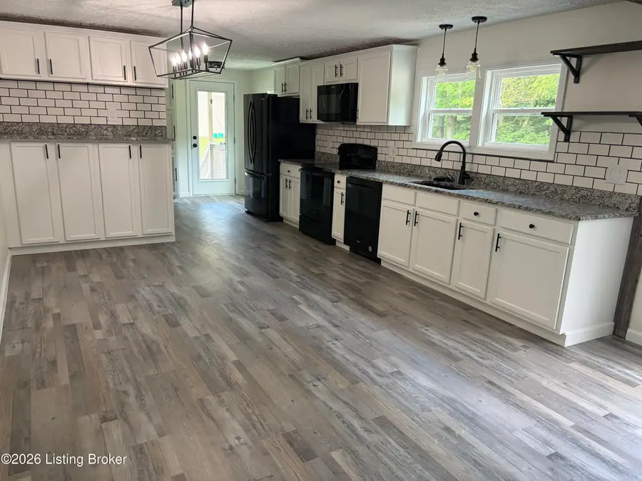 146 Corvin Ln, Elizabethtown, KY 42701 - #3