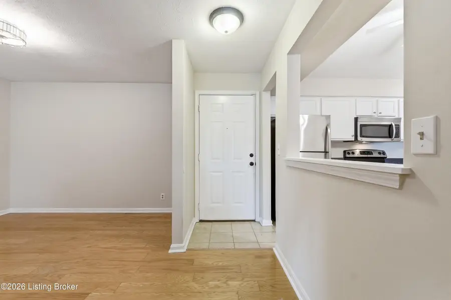 113 La Fontenay Ct, Louisville, KY 40223 - #3