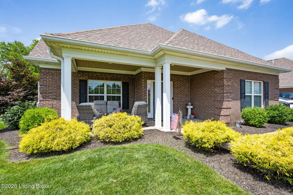 6609 Williamsburg Ct, Crestwood, KY 40014 - #1