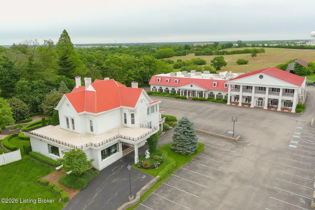 3200 Shelbyville Rd, Shelbyville, KY 40065 - #1
