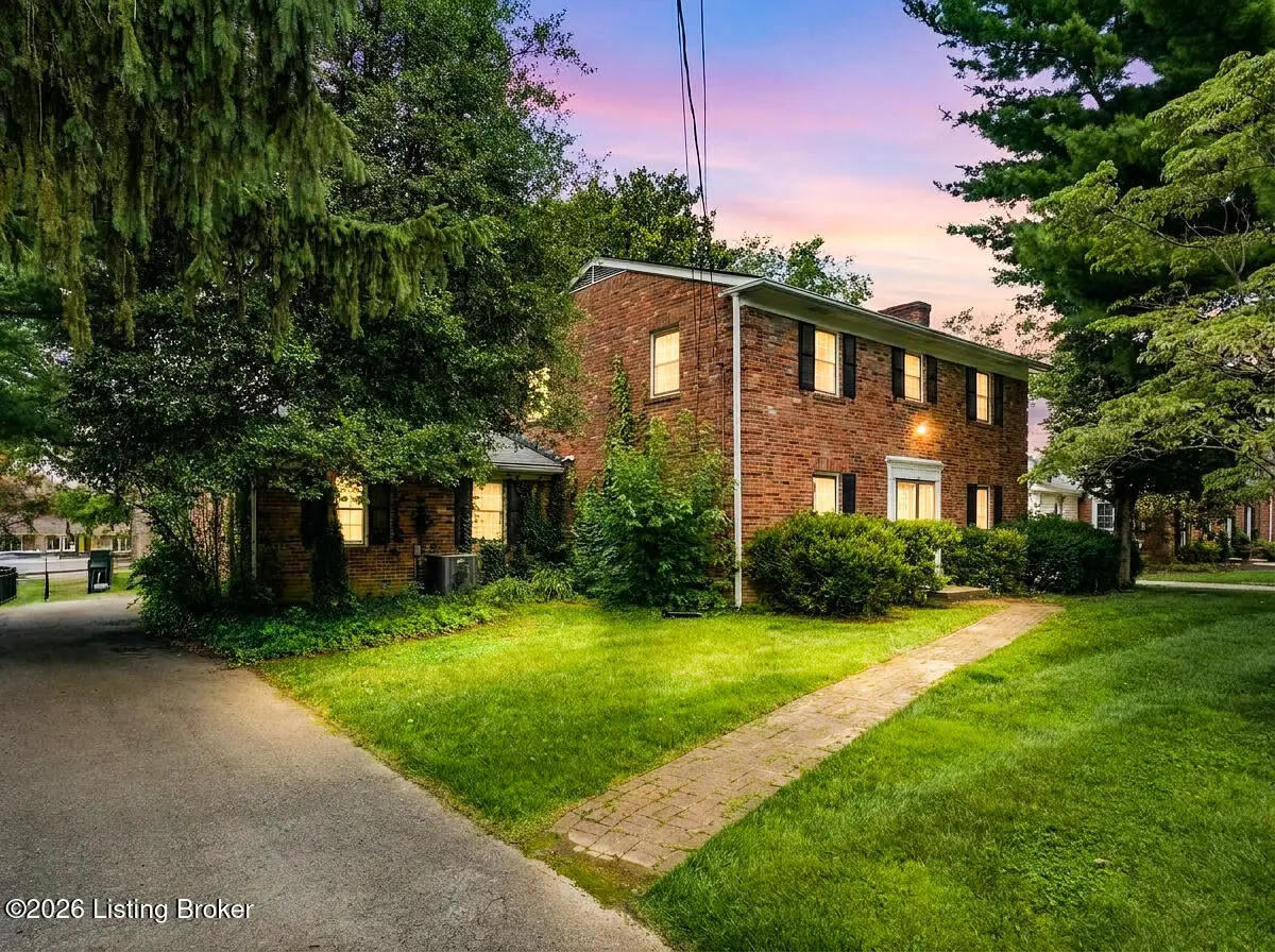 3304 Pineneedle Ln, Louisville, KY 40241 - #1