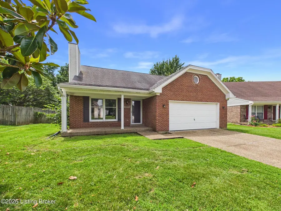 4825 Oak Pointe Dr, Louisville, KY 40245 - #2