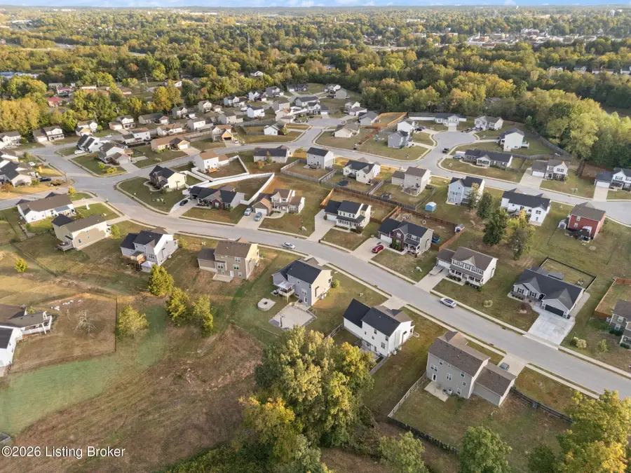 213 Butterfield Dr, Elizabethtown, KY 42701 - #3