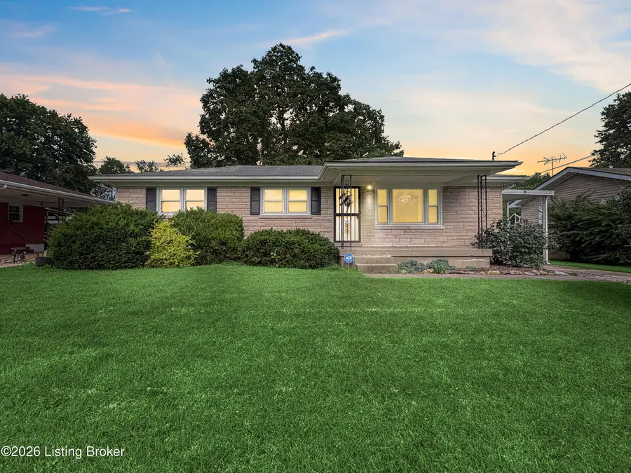 4113 Burrell Dr, Louisville, KY 40216 - #2