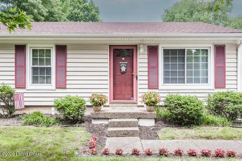 8911 Ash Ave, Pewee Valley, KY 40056 - #2