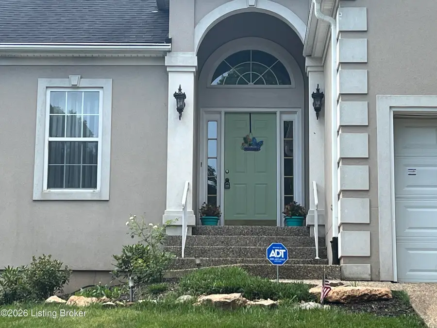 8408 Biggin Hill Ln, Louisville, KY 40220 - #2