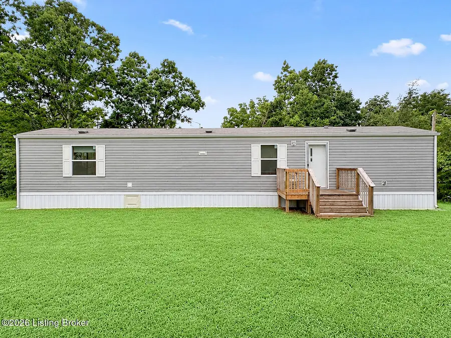 765 Browningtown Rd, Shepherdsville, KY 40165 - #2