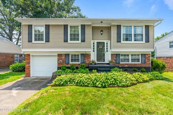 1814 The Meadow Rd, Louisville, KY 40223