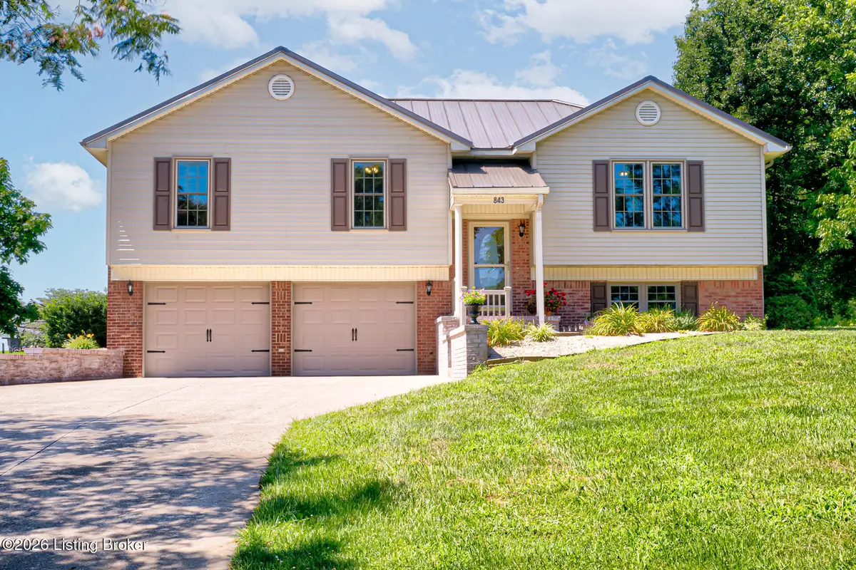 843 Hobbs Ln, Coxs Creek, KY 40013 - #1