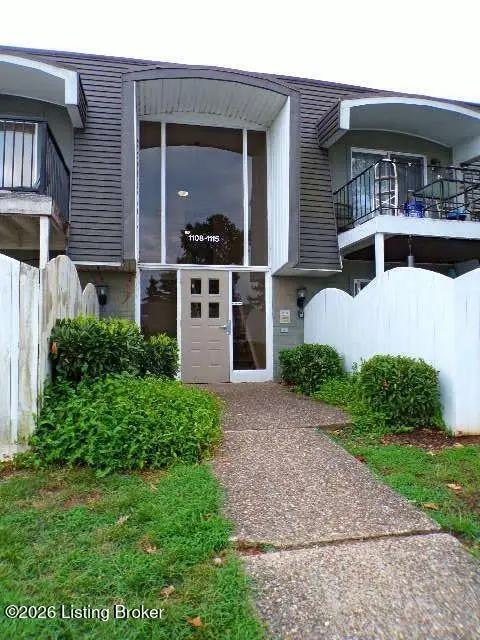 1111 La Fontenay Ct, Louisville, KY 40223 - #1
