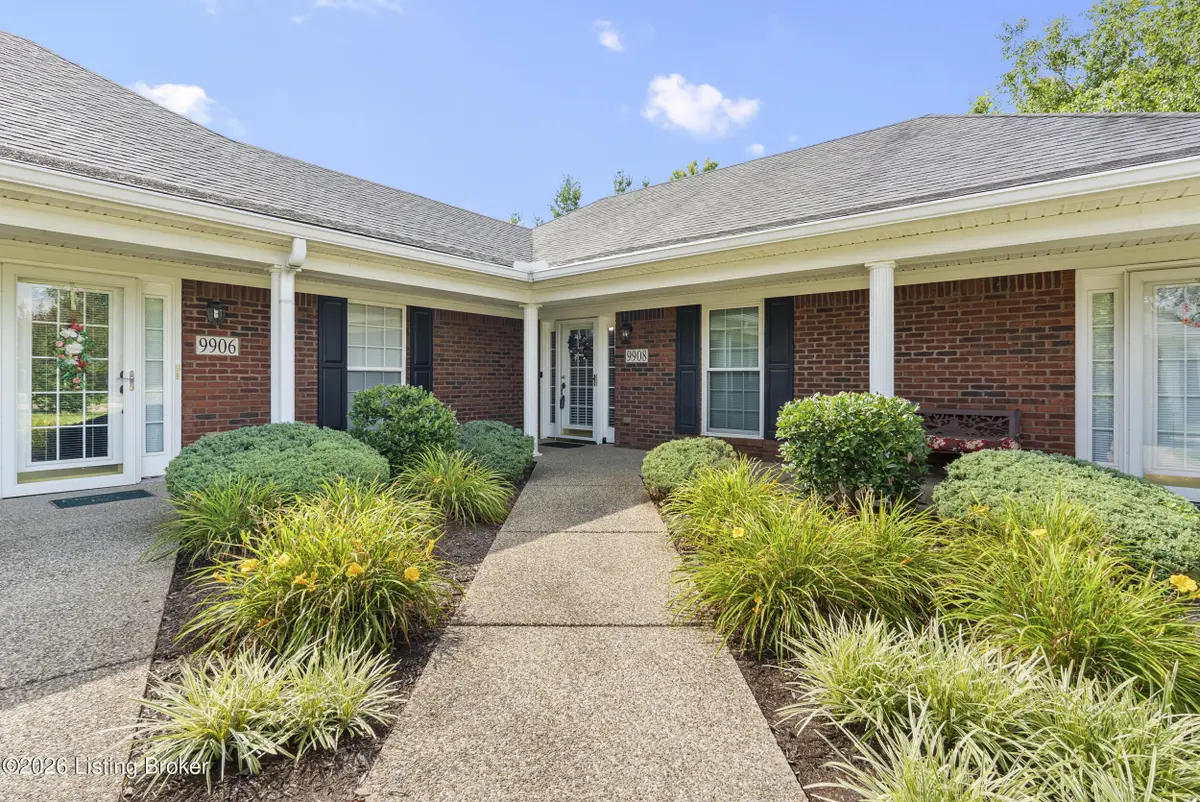 9908 Chenoweth Vista Way, Louisville, KY 40299 - #1